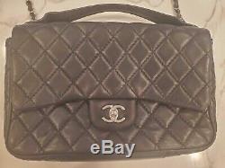 Authentic CHANEL limited edition, excellen condition, see pictures certificate