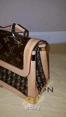 Authentic Louis Vuitton Limited Edition Tweedy Excellent Condition