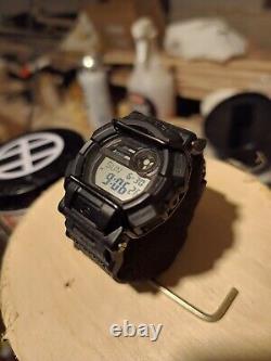 Casio g shock x HUF watch limited edition, rare perfect condition