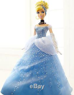 Disney Store Limited Edition Doll Cinderella Mint condition NEW! Beautiful