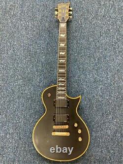 ESP LTD EC-1000 W11080348 Deluxe electric guitar Black & Gold condition report