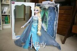 Elsa snow queen limited edition doll disney store with the box perfect condition