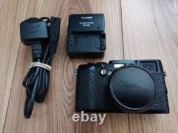 Fujifilm Fuji X Series X100 Limited Black Edition. Very Good condition