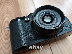 Fujifilm Fuji X Series X100 Limited Black Edition. Very Good condition