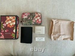 Gucci GG Supreme Monogram Bloom Zip Wallet GREAT CONDITION withBOX LIMITED EDITION