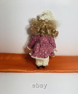 HERITAGE MINT Doll COLLECTION DOLL 90 Excellent Condition 14 Vitange