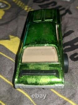 Hot Wheels 1969 Redline Olds 442 Light Green with white interior Great Condition