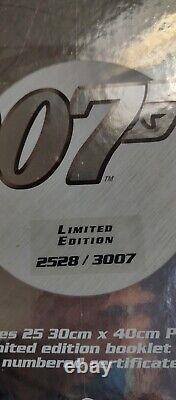 James Bond 007 Commemorative 25 Print Boxset Limited Edition Mint Condition
