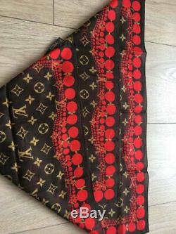 LOUIS VUITTON Scarf limited edition Yayoi Kusama very good condition