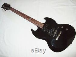 LTD ESP VIPER-50 electric guitar mint condition with hand made solid wood case