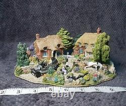Lilliput Lane RAGS TO RICHES 2001 Mint Condition Limited Edition Extremely #Rare