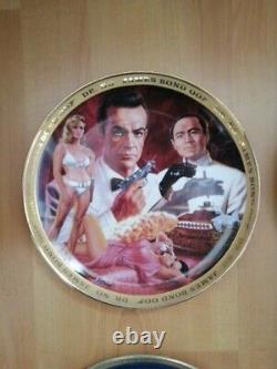 Limited Edition 007 James Bond Franklin Mint Plates Mint Condition