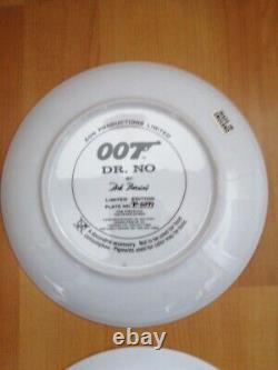 Limited Edition 007 James Bond Franklin Mint Plates Mint Condition