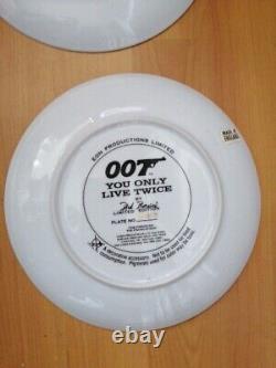 Limited Edition 007 James Bond Franklin Mint Plates Mint Condition