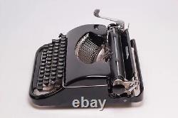 Limited Edition Patria Black Typewriter, Vintage, Mint Condition, Manual