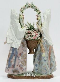 Lladro 1490 FLORAL OFFERING Glased Elite Limited Edition Perfect Condition