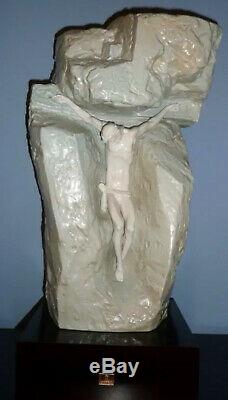 Lladro 1615 JESUS OF THE ROCK Base Included Limited Edition Perfect Condition