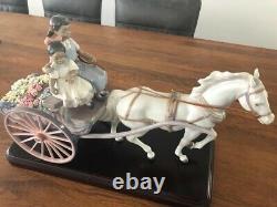 Lladro flower wagon limited edition number 588, boxed and in excellent condition
