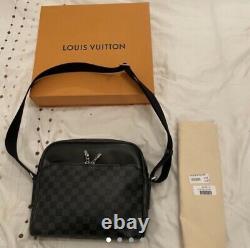 Louis Vuitton Pm Reporter Bag, Black/graphite Damier Print. Immaculate Condition