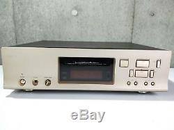 Luxman D-700S Limited Edition in Excellen Condition #W61110370A