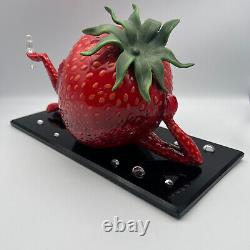Michael Godard Sexy Strawberry Limited Edition Figurine Great Condition FLAW