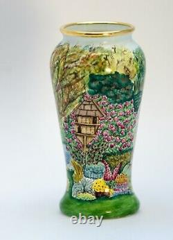 Moorcroft Enamels Eves Garden 95 Shape Vase By Rachel Bishop Ltd Edition 59/100