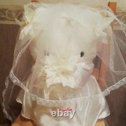 Oversized Kitty Rare Wedding Doll 2000 Limited Edition Good Condition