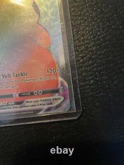 Pikachu VMAX Rainbow rare vivid voltage pack fresh mint condition