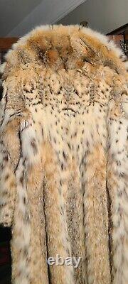 Pristine Condition Harrods Ltd Edition Genuine Fur Coat. From Grosvenor Range