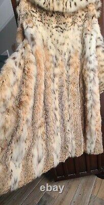 Pristine Condition Harrods Ltd Edition Genuine Fur Coat. From Grosvenor Range