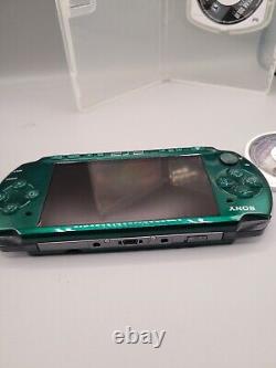 Psp 3000 3001 metal gear solid Limited Edition Great Condition Mj See Discriptio
