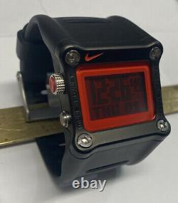 Rare Mens Nike Hammer Watch WC0021 Black & Red New Battery Excellent Condition