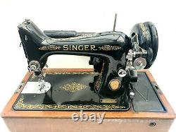 SINGER Limited Edition Blue Badge Machine, Superb Condition & table Extention