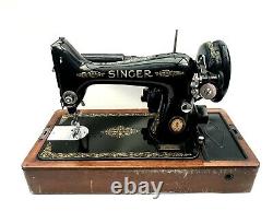 SINGER Limited Edition Blue Badge Machine, Superb Condition & table Extention