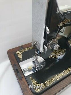 SINGER Semi Industrial Sewing. Limited Edition Model Machine, Superb Condition