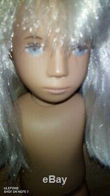 Sasha Blonde Doll 107. Vintage 1960s. 70s Great Condition. Trendon Ltd. GB