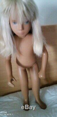 Sasha Blonde Doll 107. Vintage 1960s. 70s Great Condition. Trendon Ltd. GB