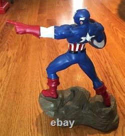 Avenger’s Captain America Statue, Hard Hero, Vandable, Ltd Ed, Mint Condition