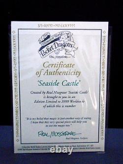 'Château de bord de mer des Pocket Dragons' Édition limitée 1999 en parfait état dans sa boîte.