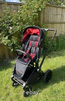 ÉDITION LIMITÉE Cybex Priam Avec Siège Lux By Ferrari, EXCELLENTE CONDITION