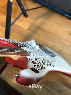 Édition Limitée Fender Jimi Hendrix Monterey Strat. Condition Parfaite