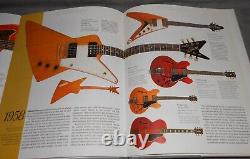 Édition limitée 1996 du livre de guitare de la collection THE CHINERY avec boîte en état neuf