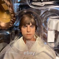 Édition limitée Star Wars Luke Skywalker de Hot Toys en bon état d'occasion