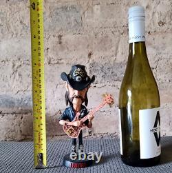 Figurine bobblehead Lemmy de Motorhead en édition limitée numérotée, état neuf et en parfait état.