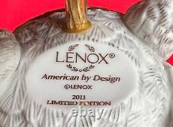 Figurine de coq de carrousel par Lenox. Édition limitée de 2011, en parfait état.