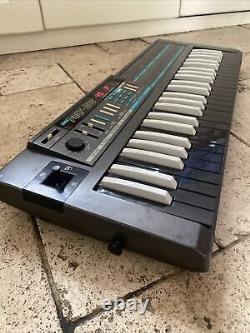 Korg POLY-800 Édition Limitée TOUCHES INVERSÉES, État Fantastique, SYNTHÉ RARE