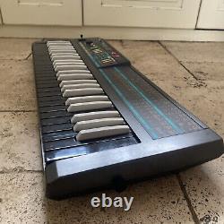 Korg POLY-800 Édition Limitée TOUCHES INVERSÉES, État Fantastique, SYNTHÉ RARE