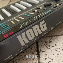 Korg POLY-800 Édition Limitée TOUCHES INVERSÉES, État Fantastique, SYNTHÉ RARE