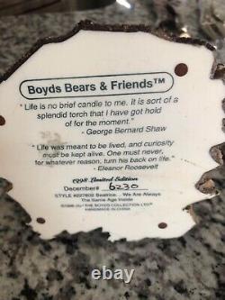 Les ours Boyds édition limitée de 1998 Beatrice Décembre #6230 en excellent état