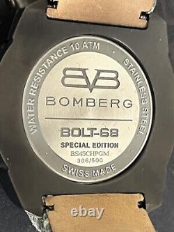 Montre BOMBERG BOLT 68 Édition Limitée Quartz GMT Homme En excellent état